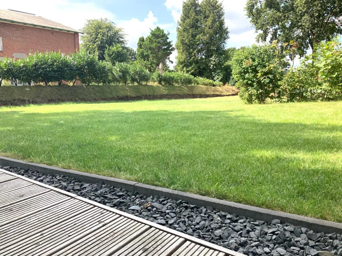 Schwedenhaus Mit Holzofen & Aussenkamin Auf 1400M2 Villa Tensbuttel-Rost Exteriör bild