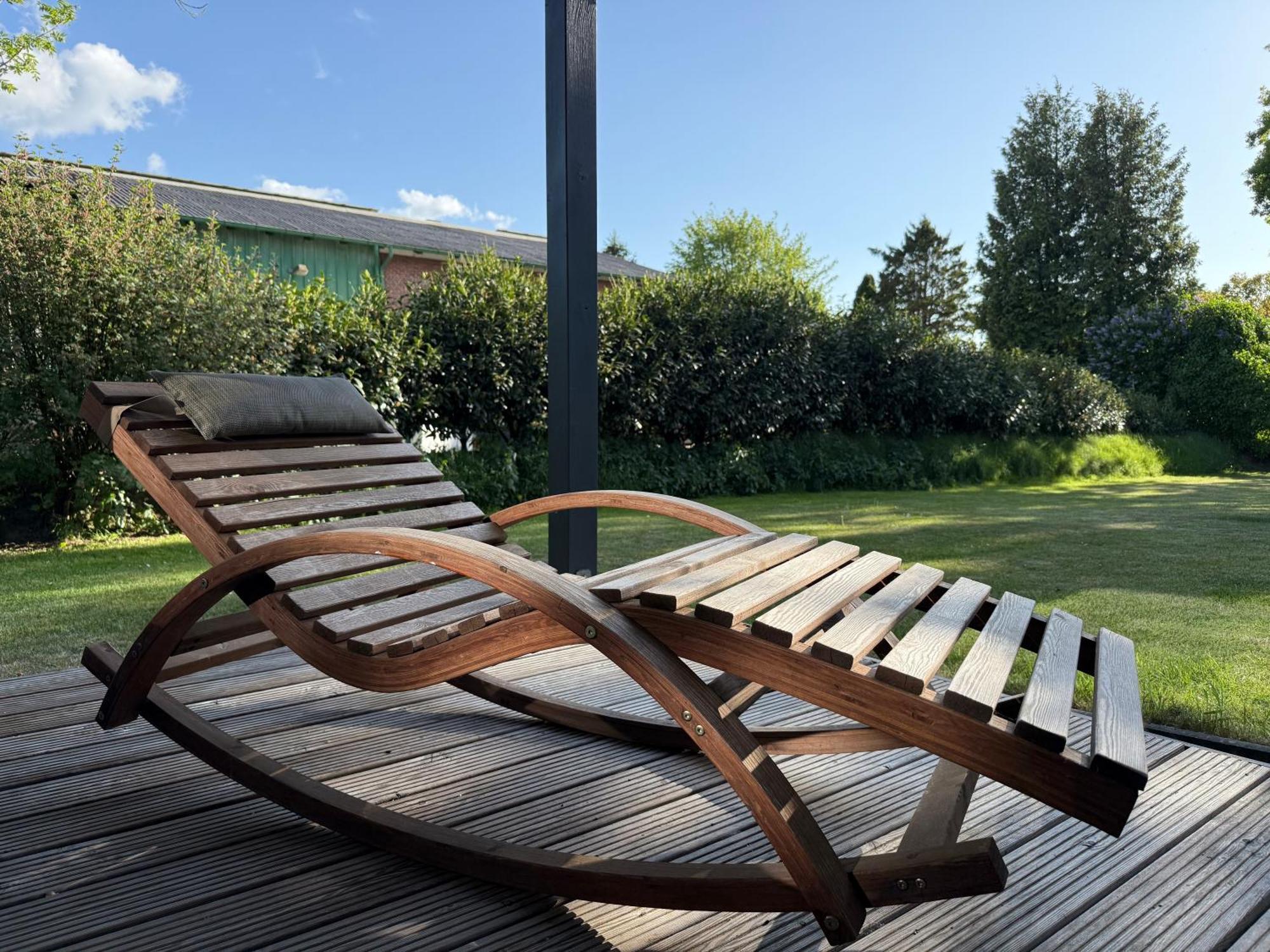 Schwedenhaus Mit Holzofen & Aussenkamin Auf 1400M2 Villa Tensbuttel-Rost Exteriör bild